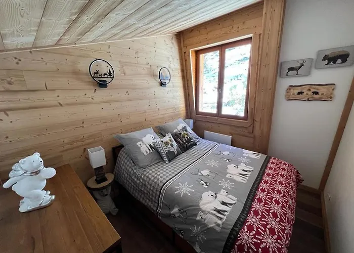 Spacieux Aux Angles Avec 4 Et Coin Detente - Fr-1-593-84 Chalet